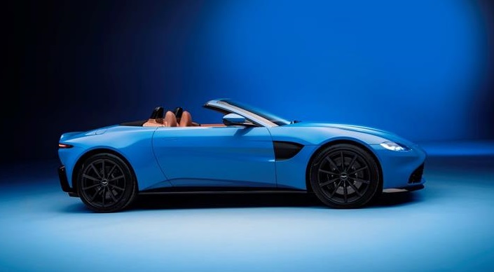 Aston Martin reveals the Vantage Roadster